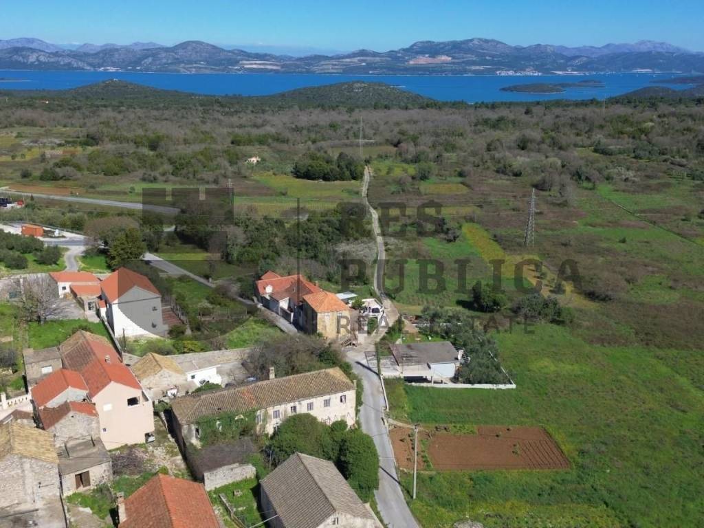 Janjina, Popova Luka