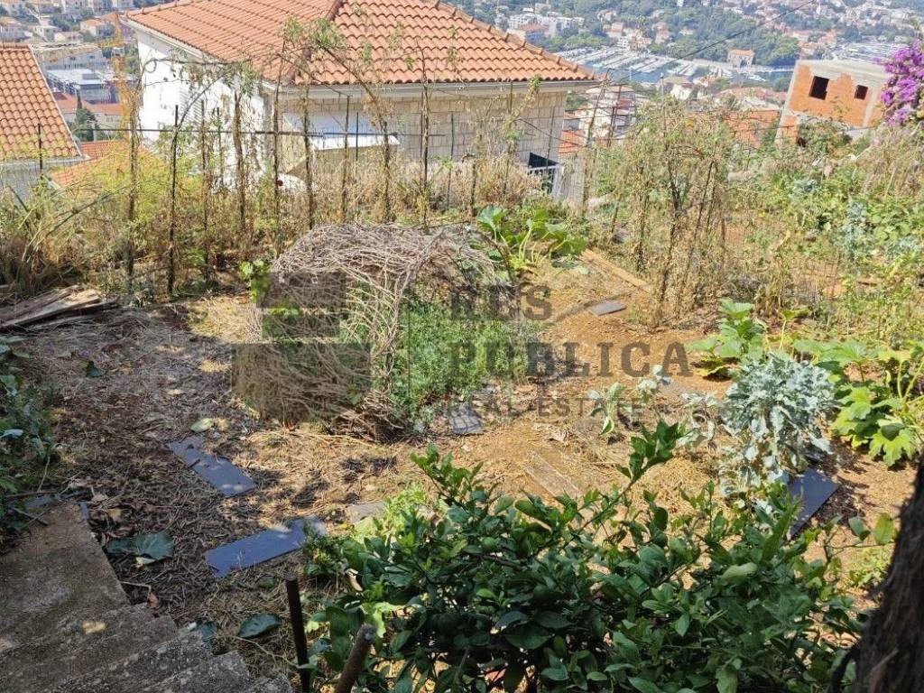Stan u viseetaznoj kuci, Prodaja, Dubrovnik, Dubrovnik