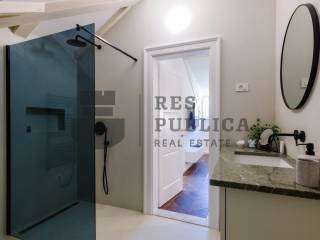 Stan u starijoj zgradi, Prodaja, Dubrovnik, Dubrovnik