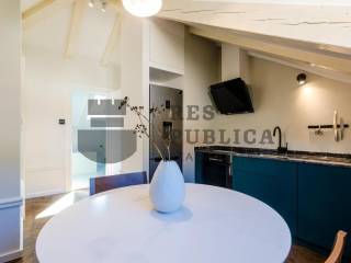 Stan u starijoj zgradi, Prodaja, Dubrovnik, Dubrovnik