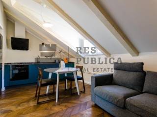 Stan u starijoj zgradi, Prodaja, Dubrovnik, Dubrovnik