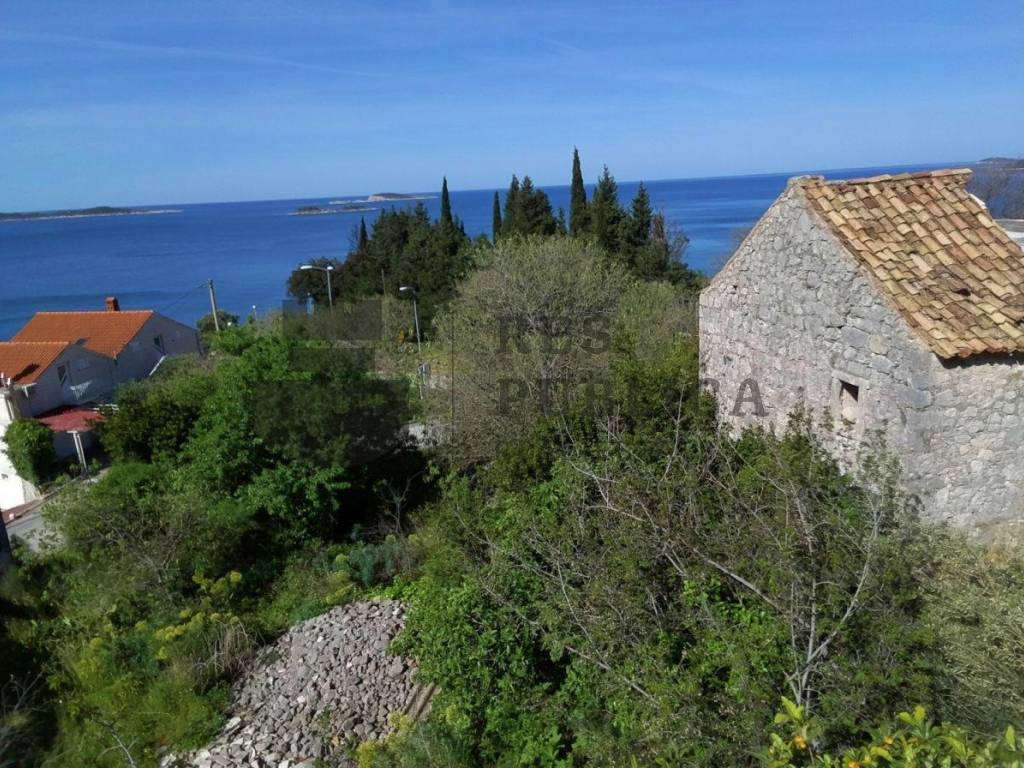 Kamena kuca, Prodaja, Zupa dubrovacka, Plat