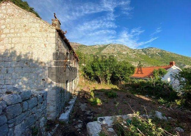 Kamena kuca, Prodaja, Zupa dubrovacka, Plat