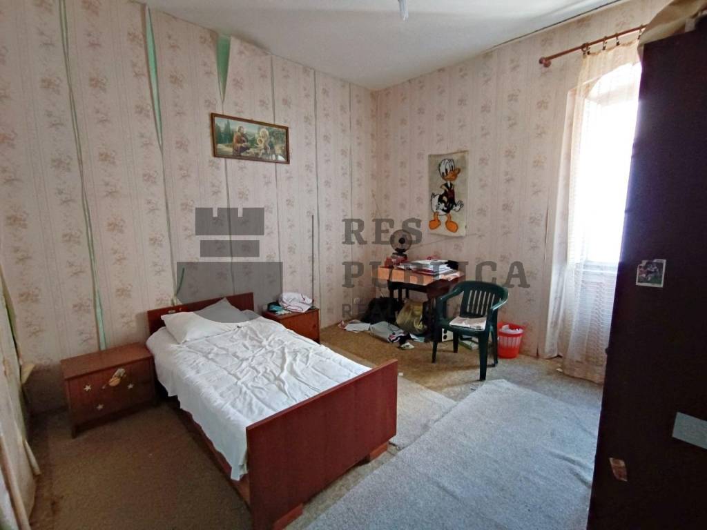 Kamena kuca, Prodaja, Janjina, Janjina