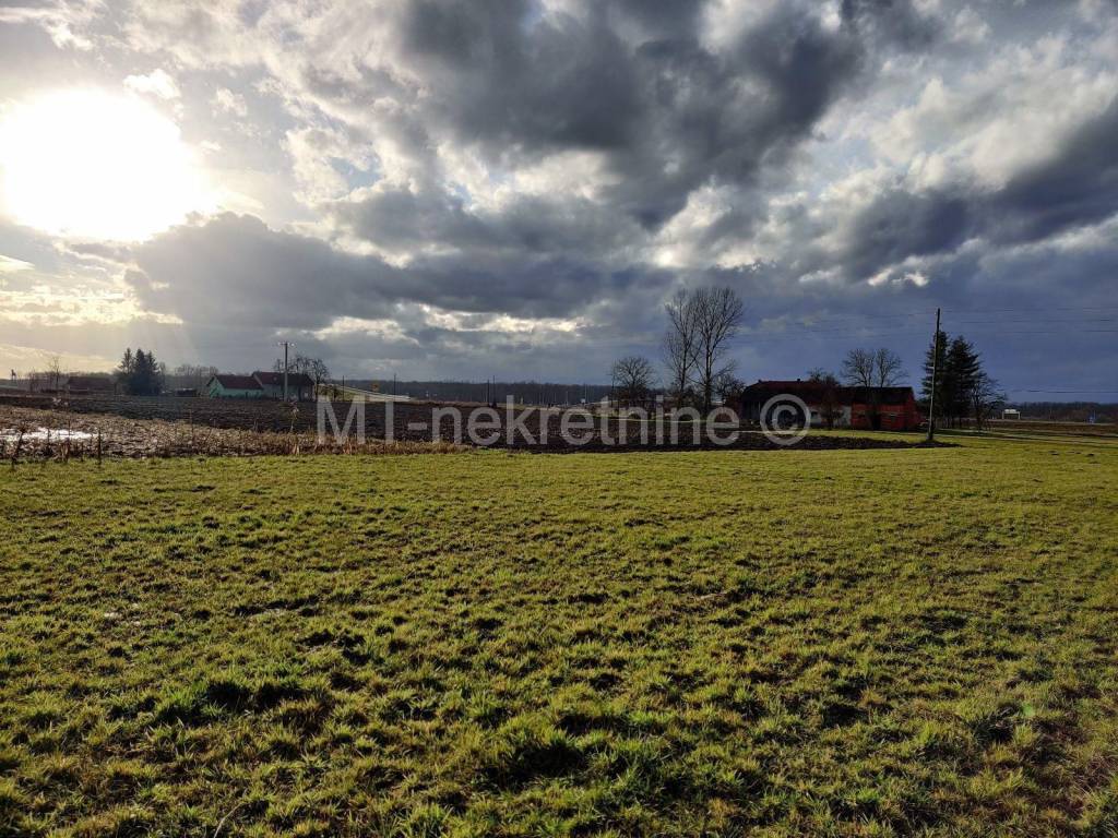 Građevinsko zemljište, Prodaja, Farkaševac, Zvonik