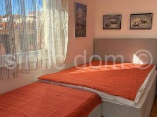 Apartman na moru, Prodaja, Okrug, Okrug Gornji
