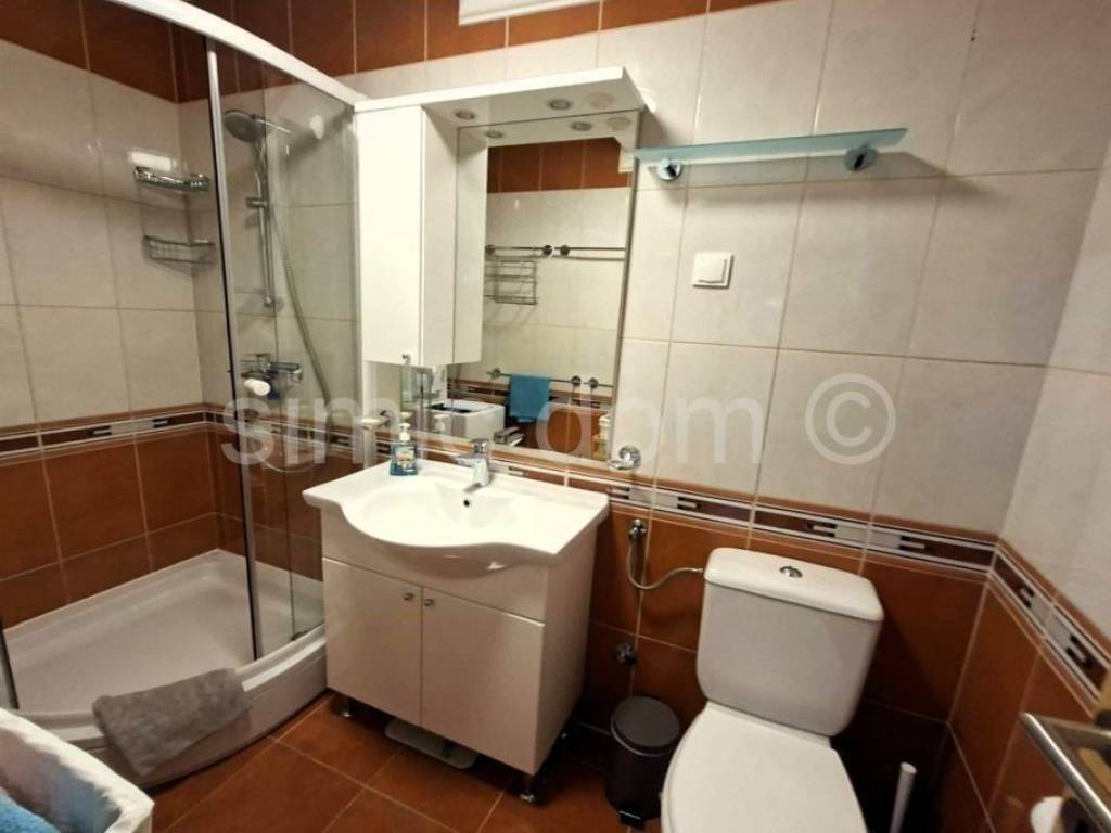 Apartman na moru, Prodaja, Okrug, Okrug Gornji
