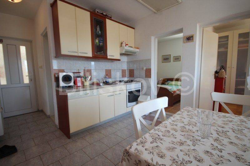 Stan u zgradi, Prodaja, Supetar, Supetar