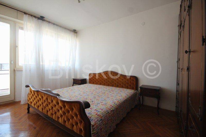 Stan u zgradi, Prodaja, Split, Split