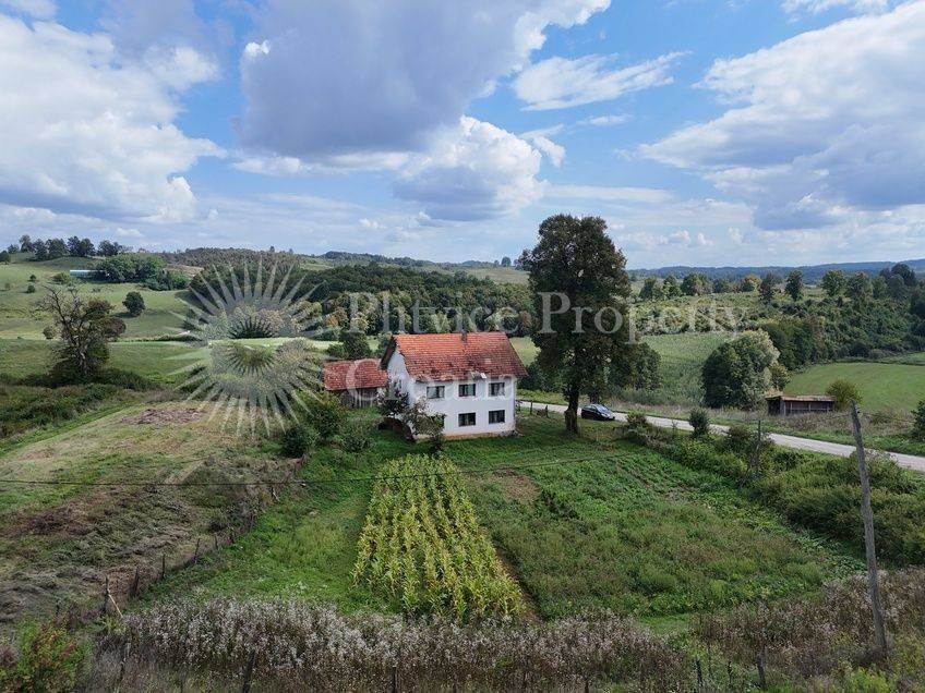 Obiteljska kuća, Prodaja, Slunj, Bandino Selo