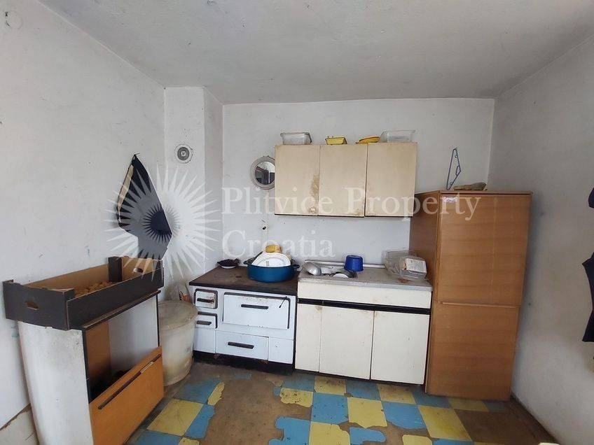 Obiteljska kuća, Prodaja, Slunj, Bandino Selo