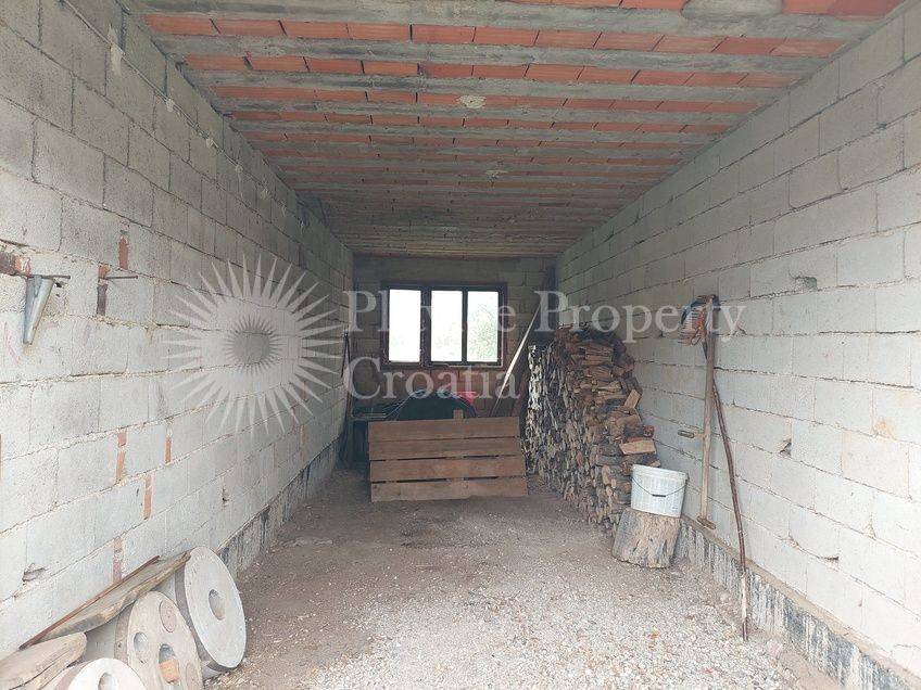 Obiteljska kuća, Prodaja, Slunj, Bandino Selo