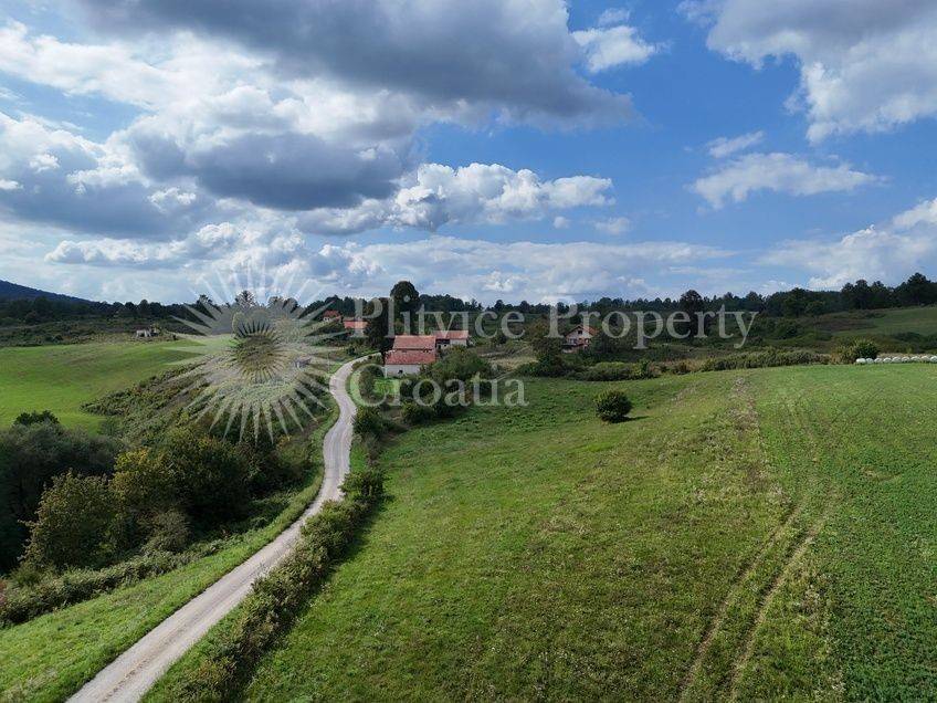 Obiteljska kuća, Prodaja, Slunj, Bandino Selo