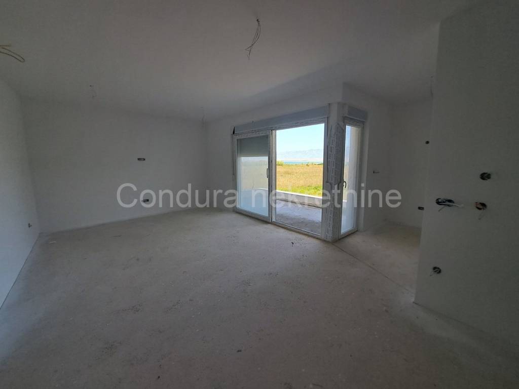 Apartman na moru, Prodaja, Privlaka, Privlaka