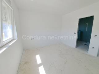 Apartman na moru, Prodaja, Privlaka, Privlaka