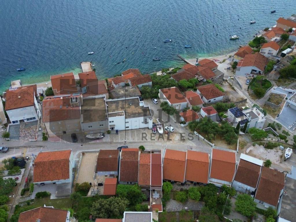 Apartmanska kuca, Prodaja, Slivno, Komarna