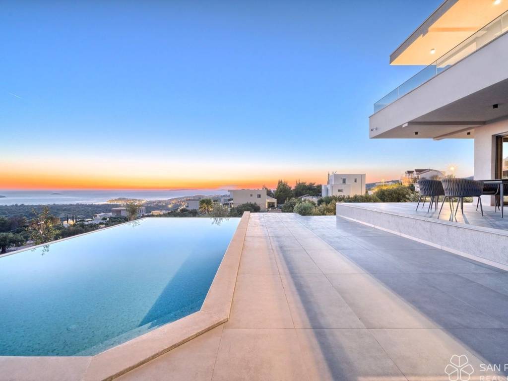 Luksuzna kuća, Prodaja, Primošten, Primošten