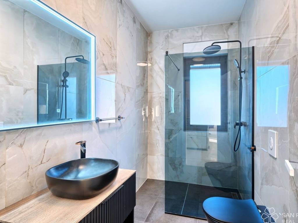 Luksuzna kuća, Prodaja, Primošten, Primošten