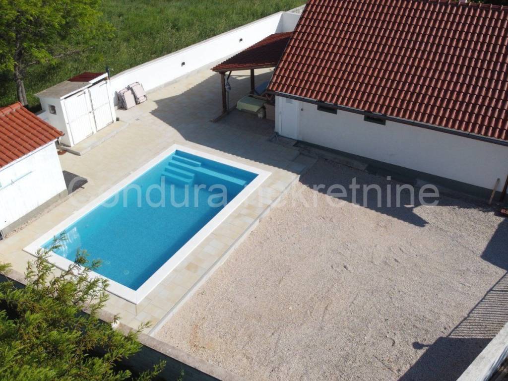 Nekretnina za odmor, Prodaja, Nin, Nin