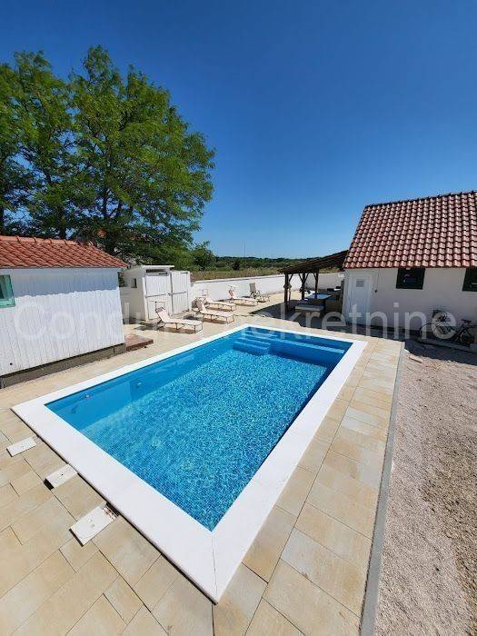 Nekretnina za odmor, Prodaja, Nin, Nin