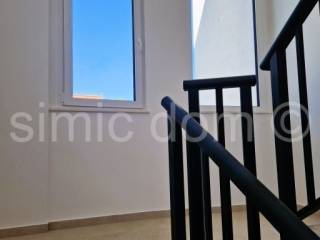 Apartman na moru, Prodaja, Murter, Murter