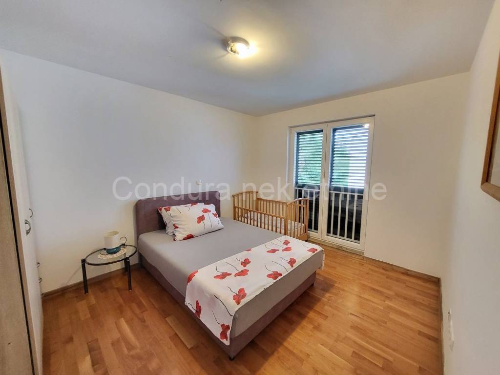 Apartman na moru, Prodaja, Nin, Nin
