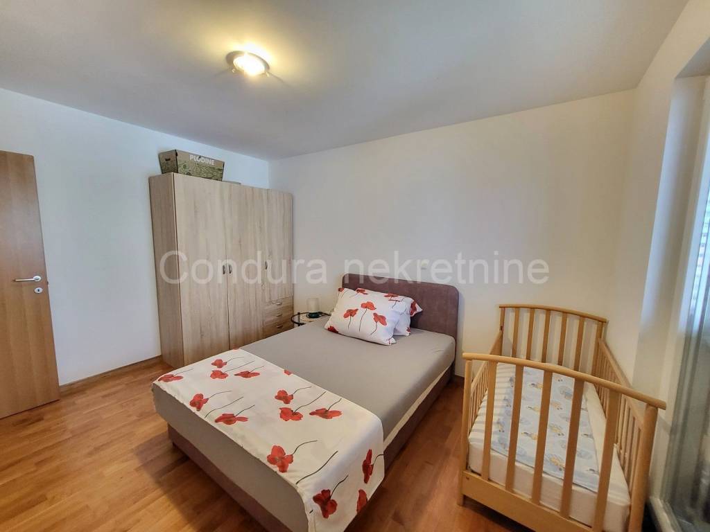 Apartman na moru, Prodaja, Nin, Nin