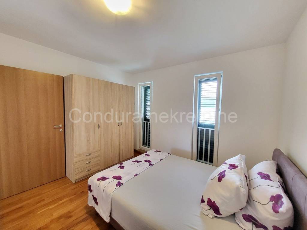 Apartman na moru, Prodaja, Nin, Nin