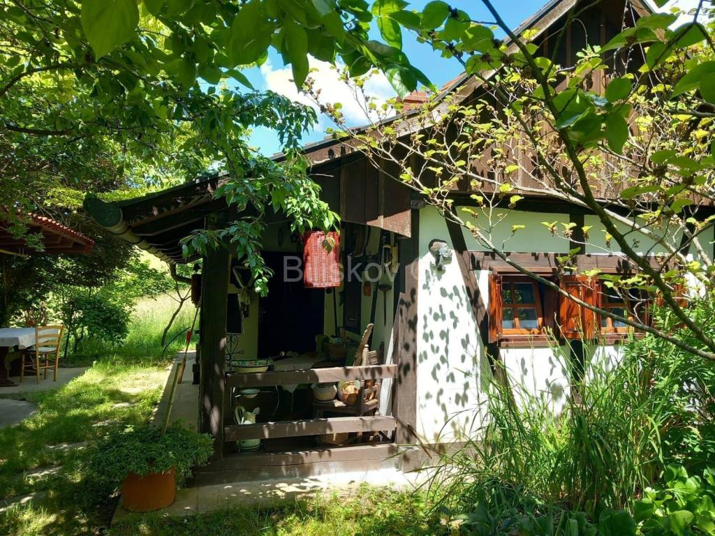 Građevinsko mješovito, Prodaja, Preseka, Preseka