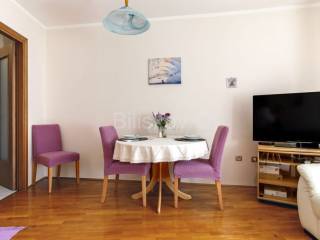 Stan u zgradi, Najam, Split, Split