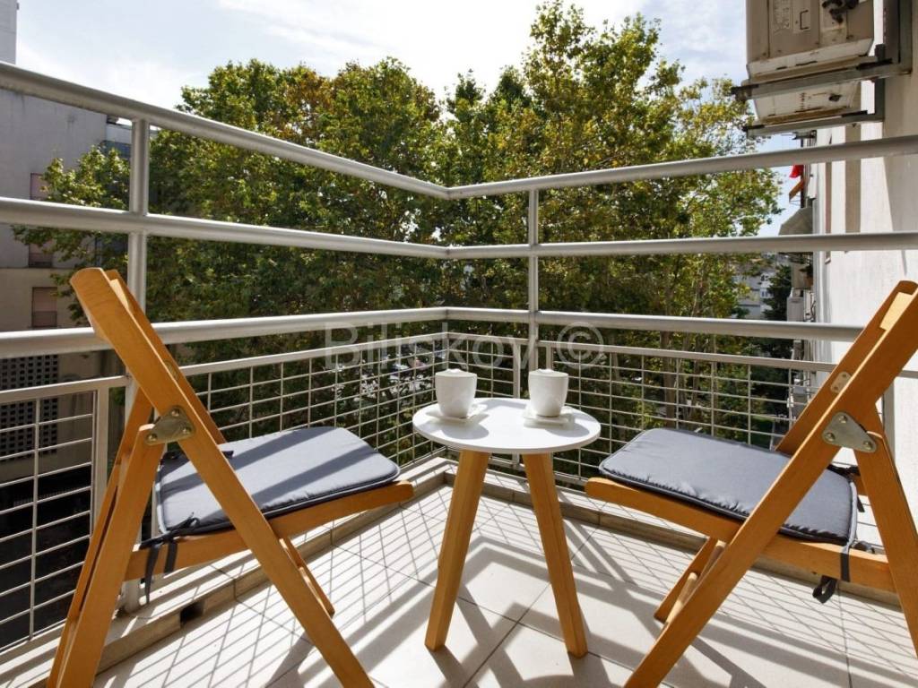 Stan u zgradi, Najam, Split, Split