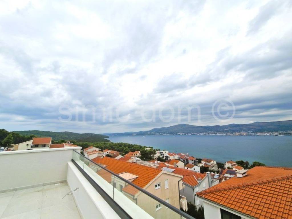 Apartman na moru, Prodaja, Okrug, Okrug Gornji