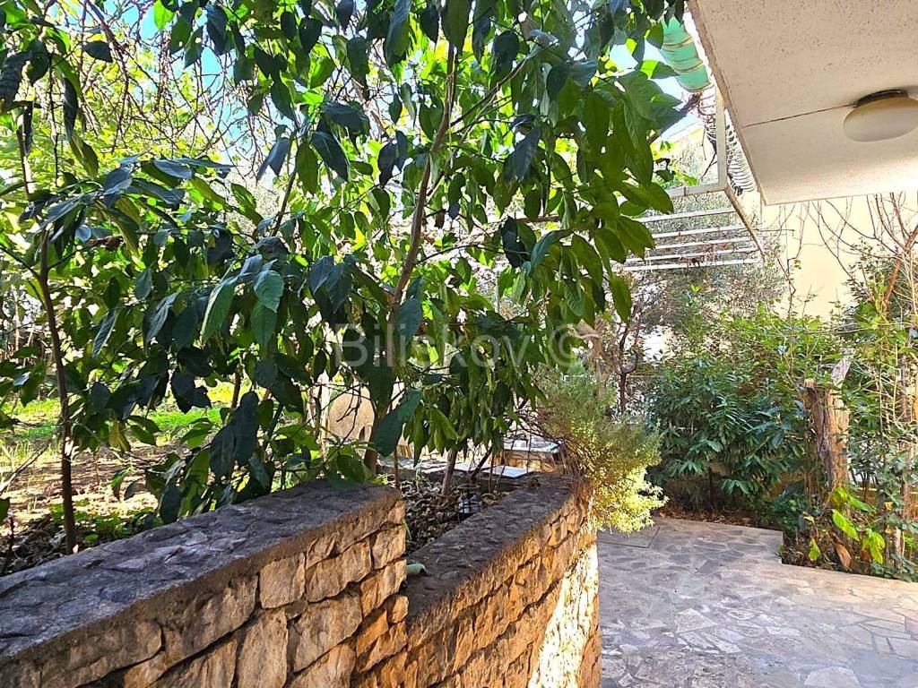 Samostojeća kuća, Prodaja, Okrug, Okrug Gornji