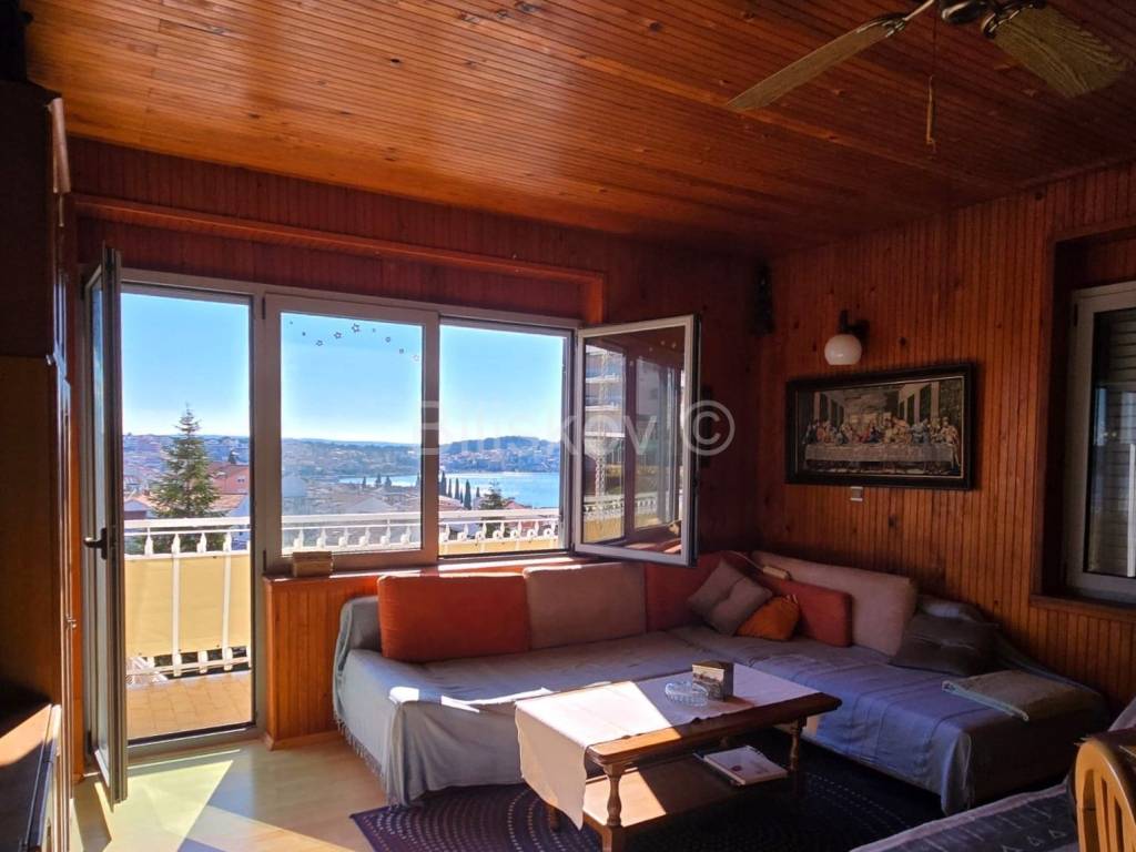 Samostojeća kuća, Prodaja, Okrug, Okrug Gornji