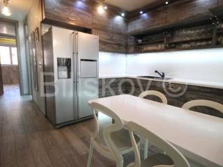 Stan u zgradi, Prodaja, Split, Split