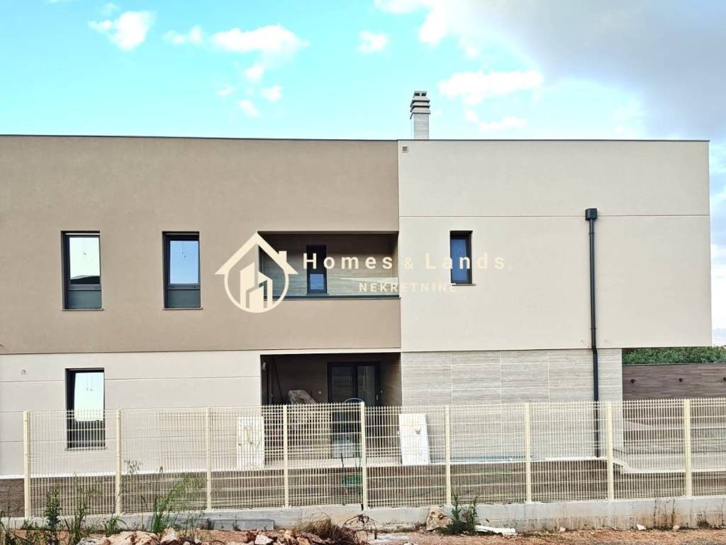 Luksuzna vila, Prodaja, Trogir, Trogir