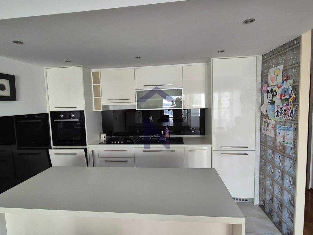 Stan u zgradi, Najam, Zagreb, Maksimir