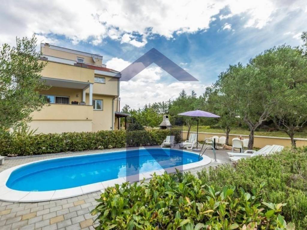 Stan u vili, Najam, Zadar - Okolica, Kožino