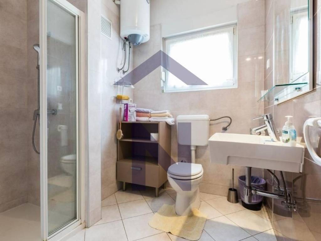 Stan u vili, Najam, Zadar - Okolica, Kožino