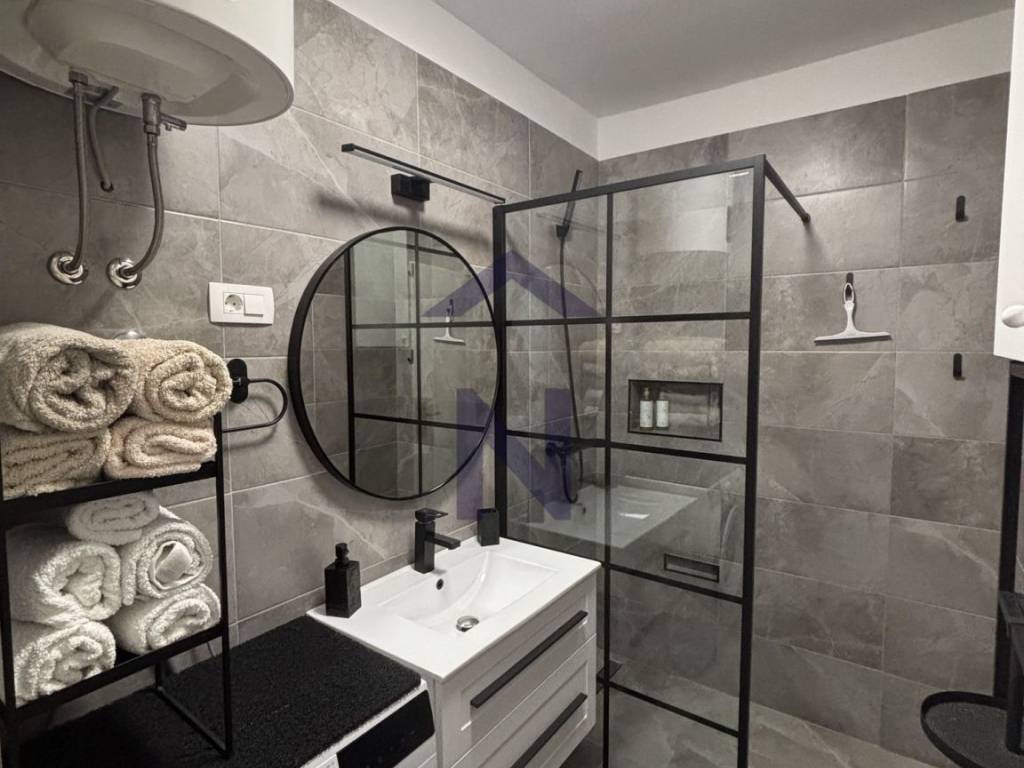 Stan u zgradi, Najam, Zadar, Zadar