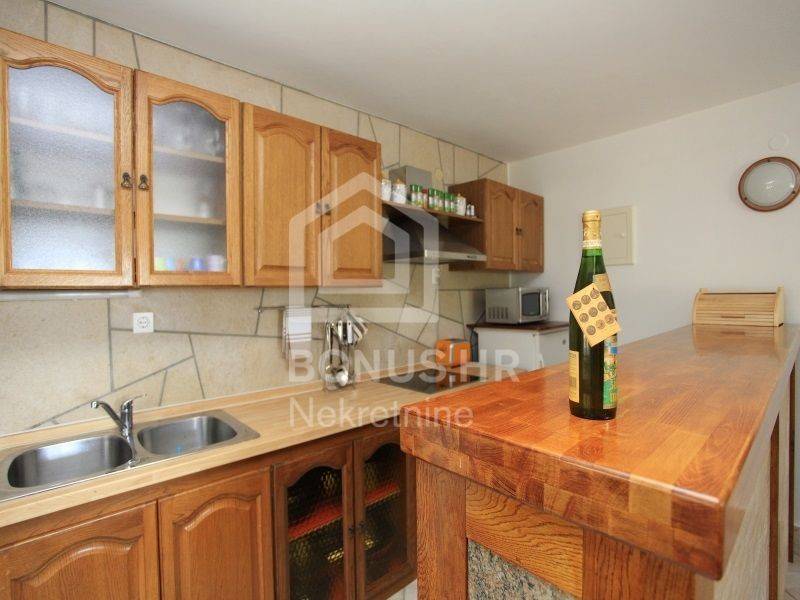 Vila, Prodaja, Blato, Potirna