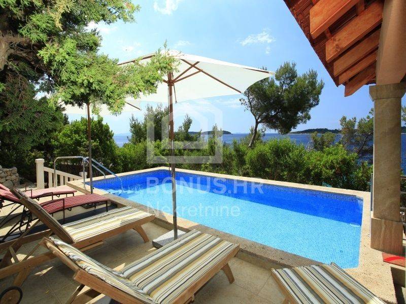 Vila, Prodaja, Blato, Potirna