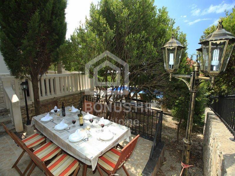 Vila, Prodaja, Blato, Potirna