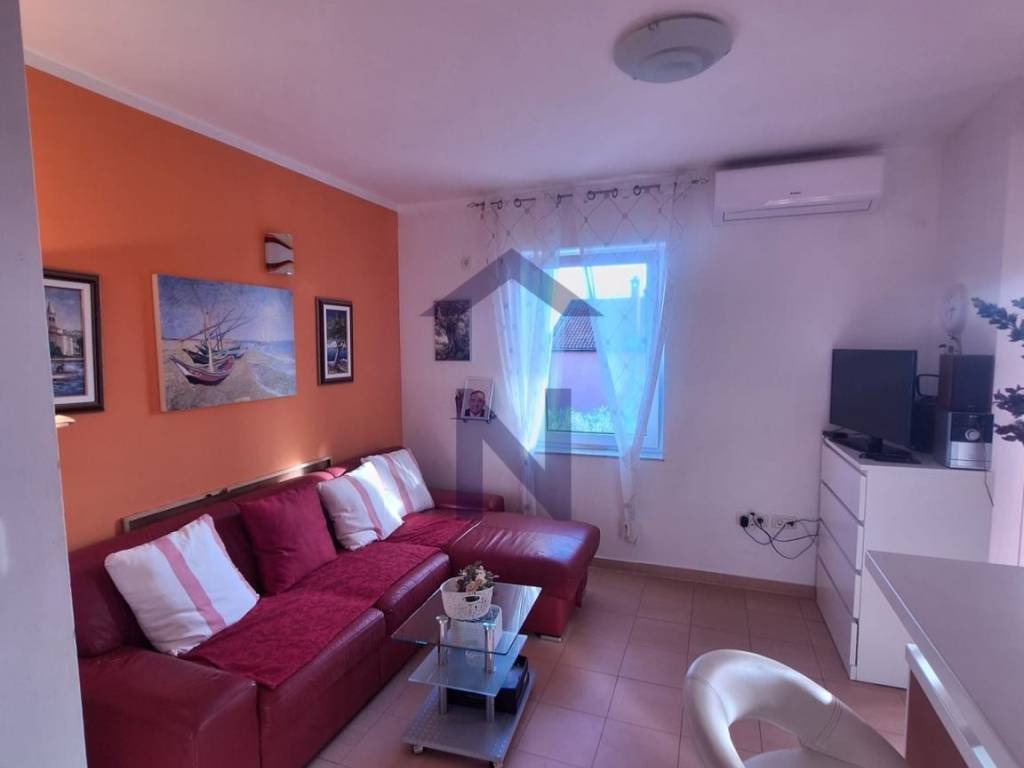 Stan u zgradi, Najam, Zadar - Okolica, Kožino