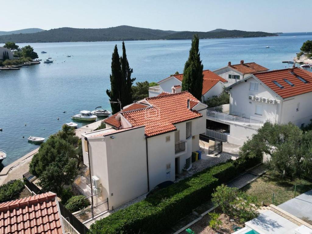Samostojeća kuća, Prodaja, Šibenik - Okolica, Žaborić