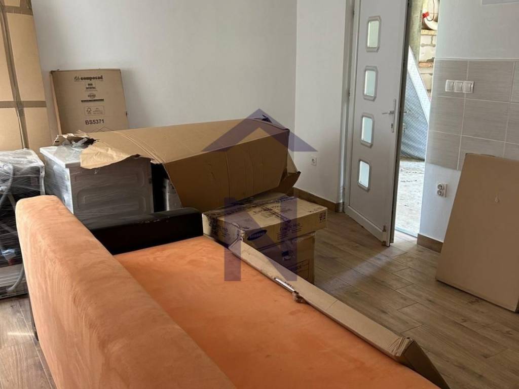 Samostojeća kuća, Prodaja, Lasinja, Lasinja