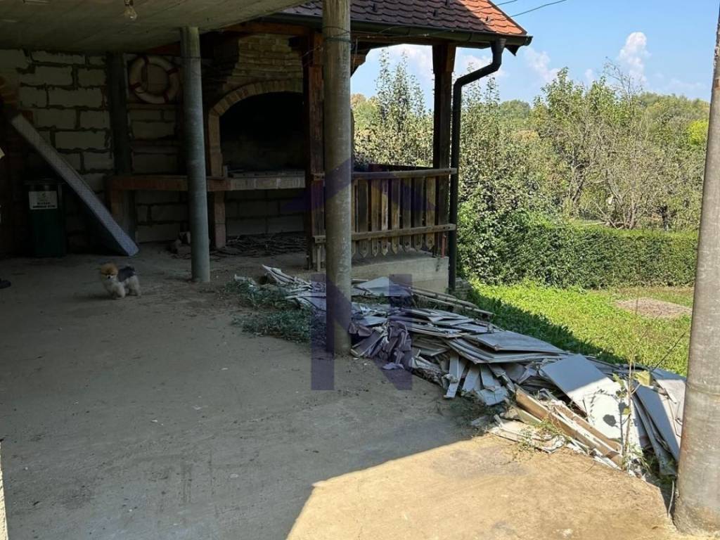 Samostojeća kuća, Prodaja, Lasinja, Lasinja