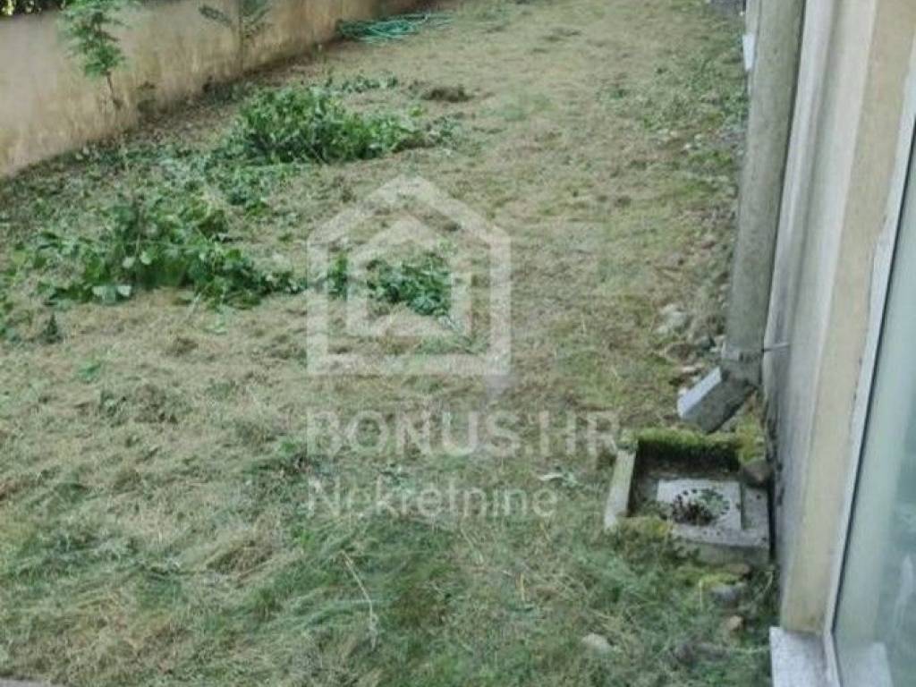 Samostojeća kuća, Najam, Sveta Nedelja, Strmec