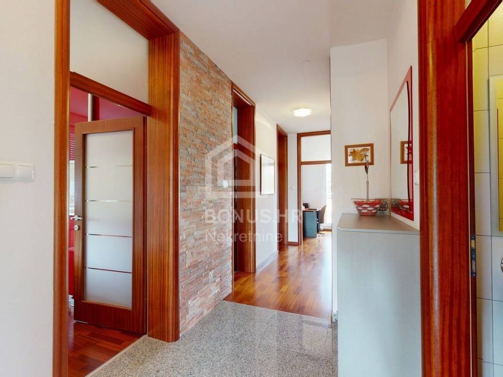 Stan u zgradi, Prodaja, Zagreb, Maksimir