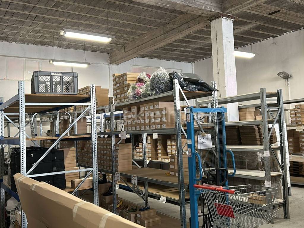 Poslovni prostor, Najam, Solin - Okolica, Mravince